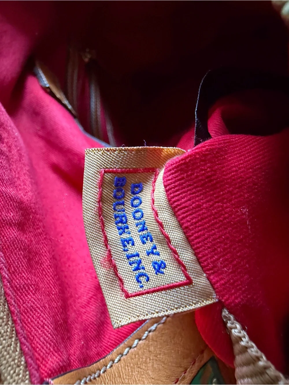 Dooney & Bourke strap dooney detachable